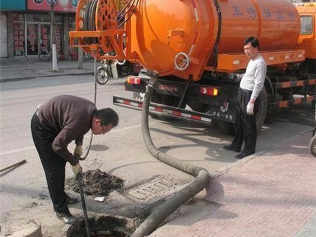 隆昌清掏化粪池，健康生活从这里开始